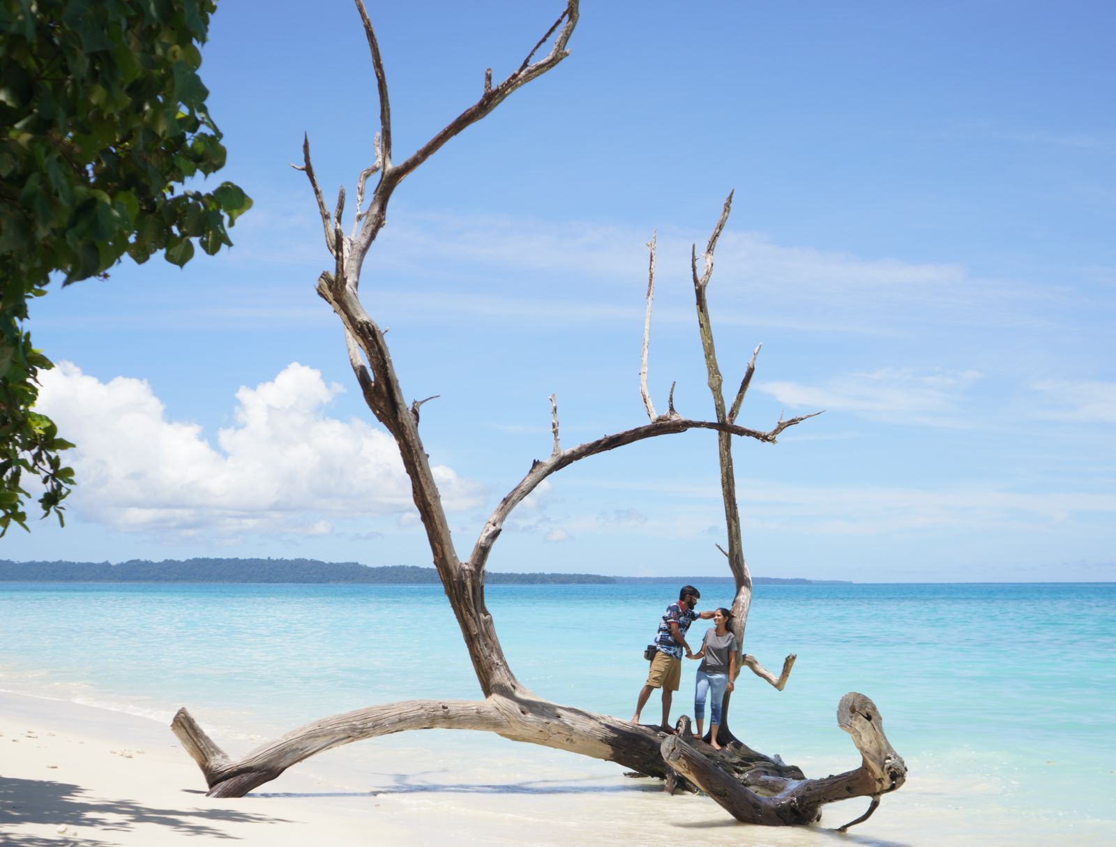 KALAPATHAR BEACH